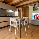 Appartement Maison Marcoz - Vacanze *