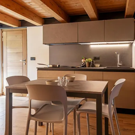 Maison Marcoz - Vacanze דירה אטרובלס